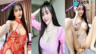 คลิปหลุด สมายด์หยี๋ smildyee11 สาวนมใหญ่หีอย่างสวยไลฟ์สดในกลุ่มลับ นั่งช่วยตัวเองเอสควยปลอมยัดหีเข้าออกรัวๆ