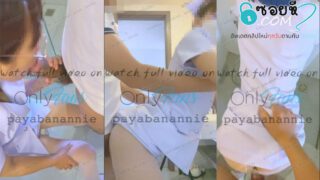 คลิปหลุด payabanannie พยาบาลโดนจับเย็ดหีคาในห้องน้ำเอากระดอมาอมให้จนเสียว แล้วยืนกระเด้าหีรัวๆจนเสร็จร้องครางออกมาอย่างลั่น