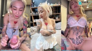 คลิปหลุด Onlyfans u91220151 น้องเมย์ นั่งขย่มควยผัว catdevilswing สาวสวยนมใหญ่สักลายเต็มตัวเย็ดกับผัวนั่งโม๊คควยเงี่ยนจัด ก่อนลุกไปถอดกางเกงจับควยเสียบยัดหีขย่มควยจนเกือบแตกใน