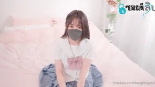 คลิปหลุด Onlyfans HongKongDoll หลุดสาวจีนแต่งคอสเพลย์เย็ดคู่เทพ ตัวเล็กน่ารักโดนจับซอยหี เย็ดสดแตกในรู จัดท่าหมากะแทกเสียวๆจนน้ำไหลเยิ้ม